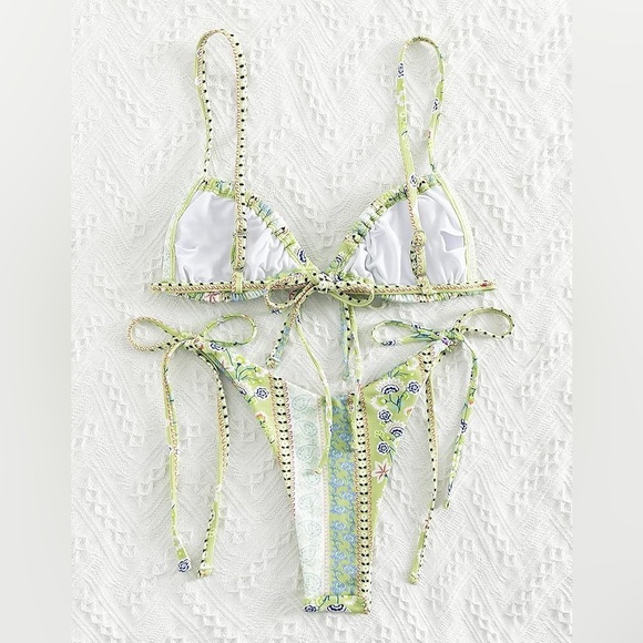 Green Pattern Bikini - Picture 4 of 4